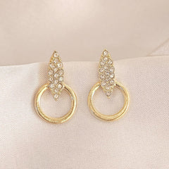 Graceful Geometric Stud Diamond Circle Design High-Grade Earrings