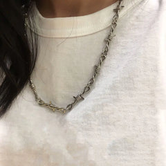 Fashion Personalized Retro Barbed Thorn Necklace