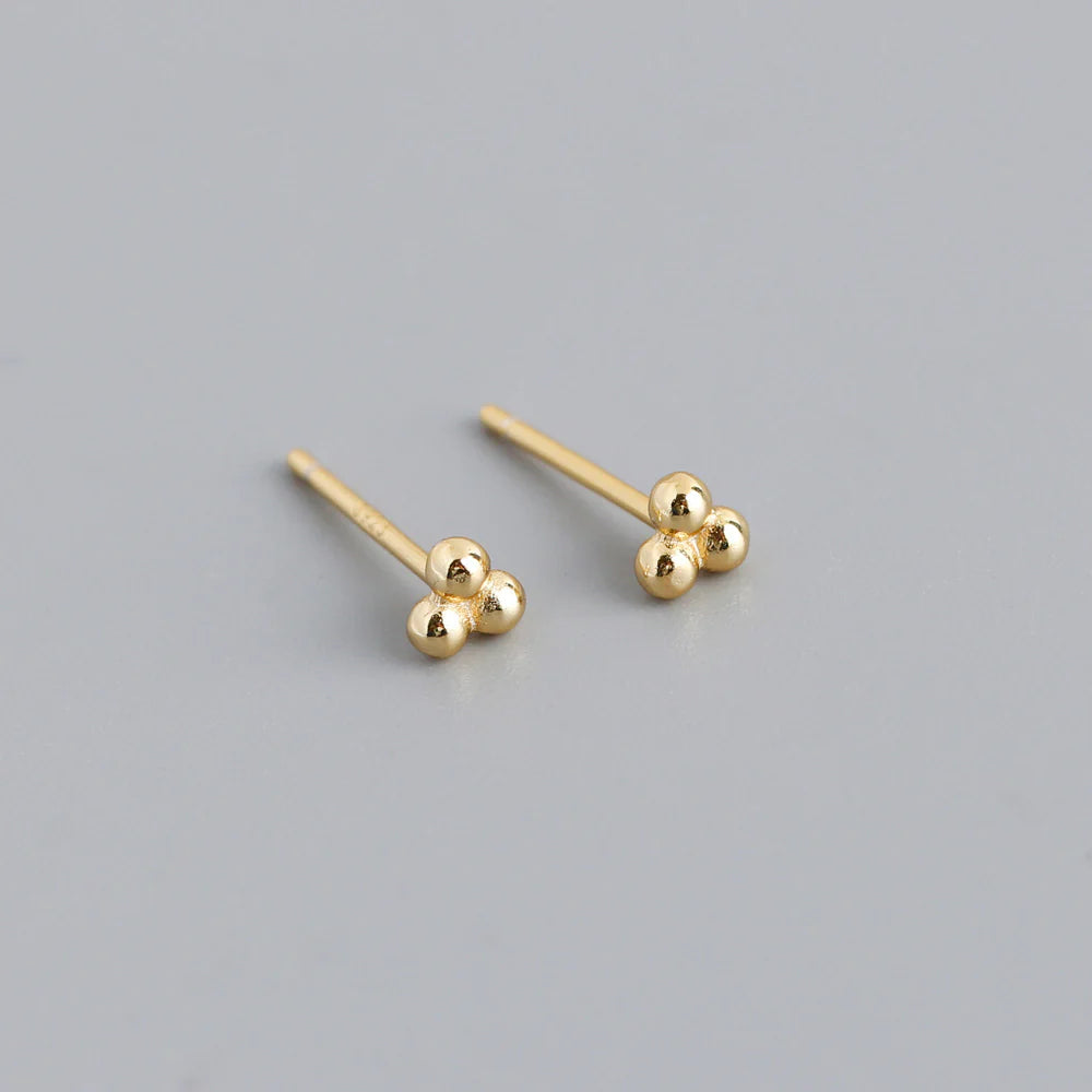 Simple And Fresh Student Polka Dot S925 Silver Stud Earrings